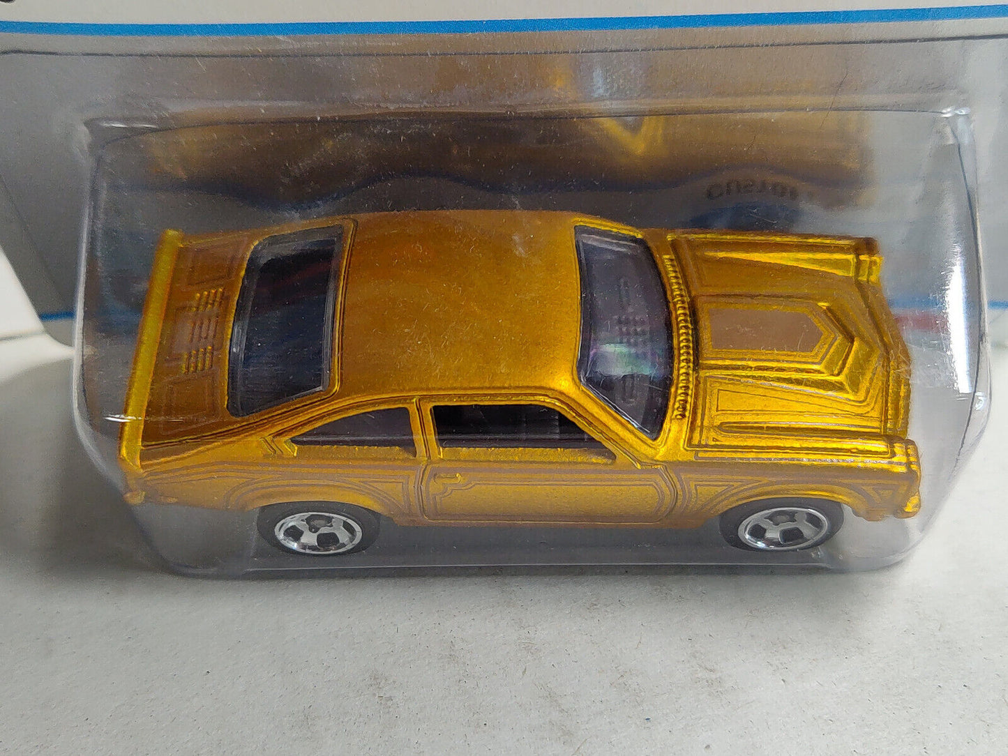 Hot Wheels #Y9432 Cool Classics #9 Custom V-8 Vega  PRICE STKR BASE BL(Lc X)