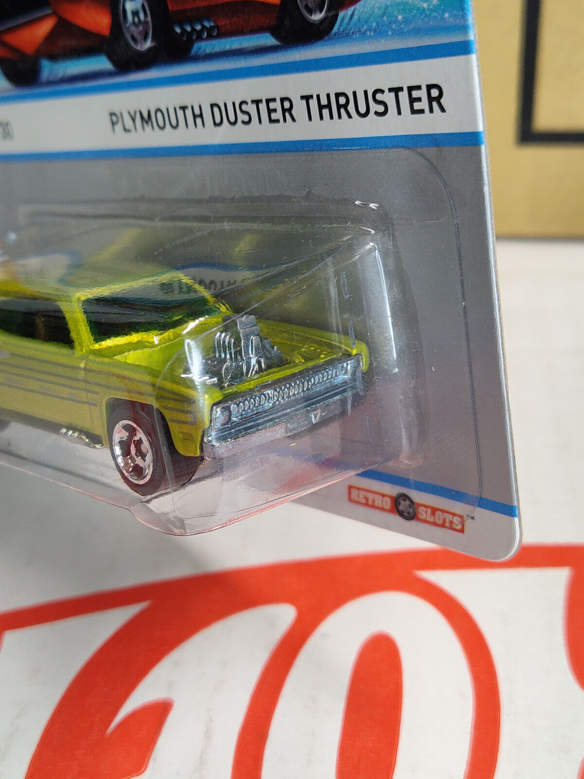 Hot Wheels #Y9444 Cool Classics #21 Plymouth Duster Thruster STKR ON BASE (Lc X)