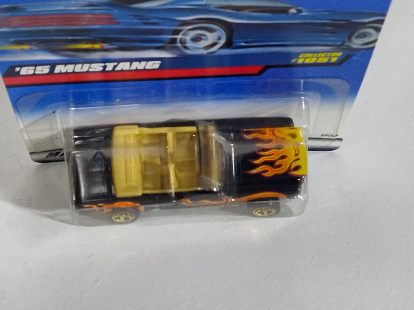 Hot Wheels #1051 '65 Mustang WORN EDGES  (Loc Q/Wall 2)