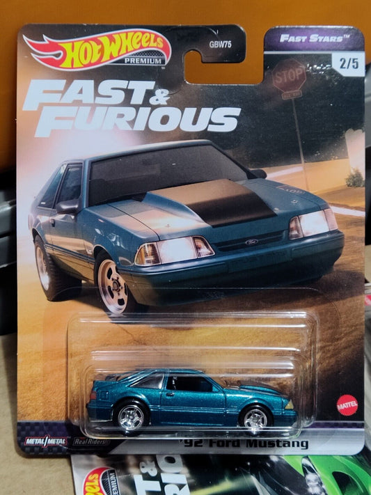 Hot Wheels GRL72 Fast and Furious Series #2  '92 Ford Mustang INDENTATION AT TOP