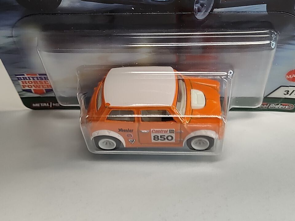 Hot Wheels GRJ59 British Horse Power Series #3 Morris Mini (Box 13)