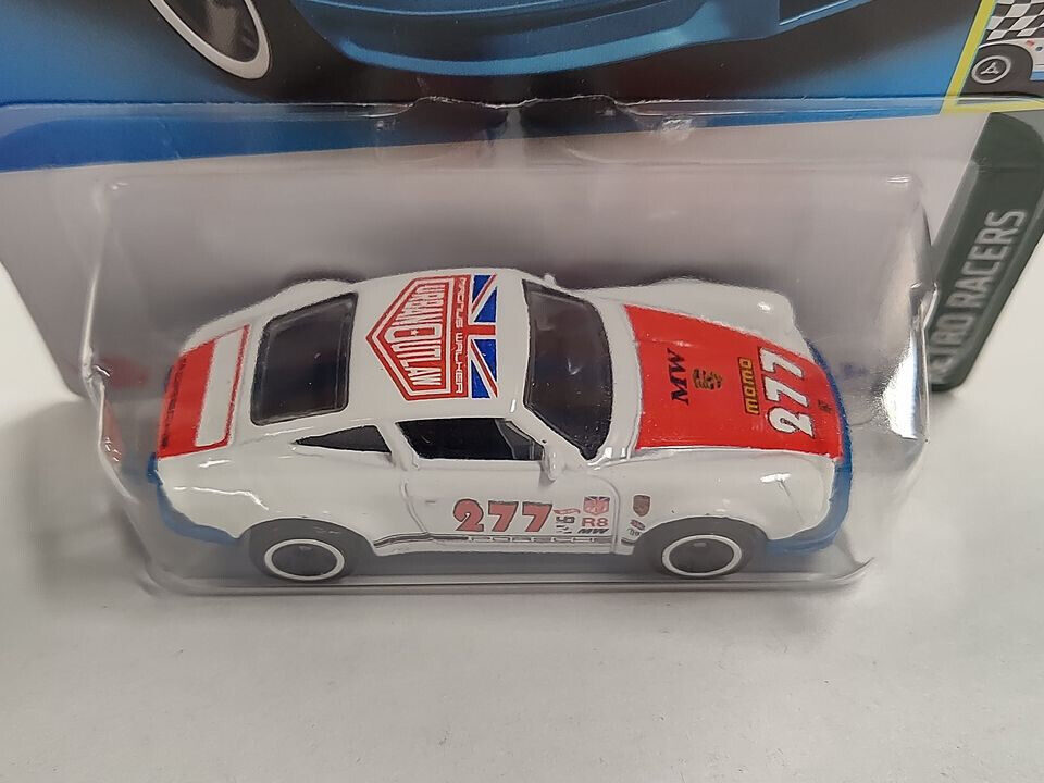 Hot Wheels #126 Retro Racers Series #9 '71 Porsche 911 (Loc H)