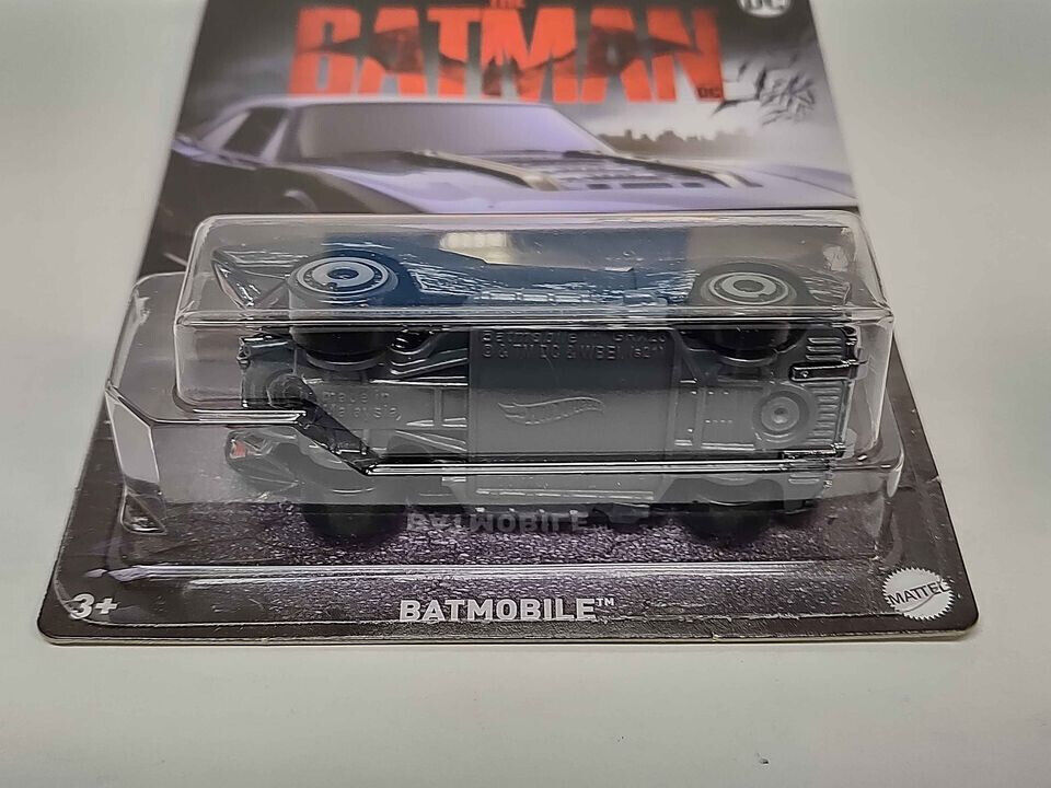 Hot Wheels #HLK46 BATMAN Series #3 Batmobile DAMAGED VERSION  (Loc X)