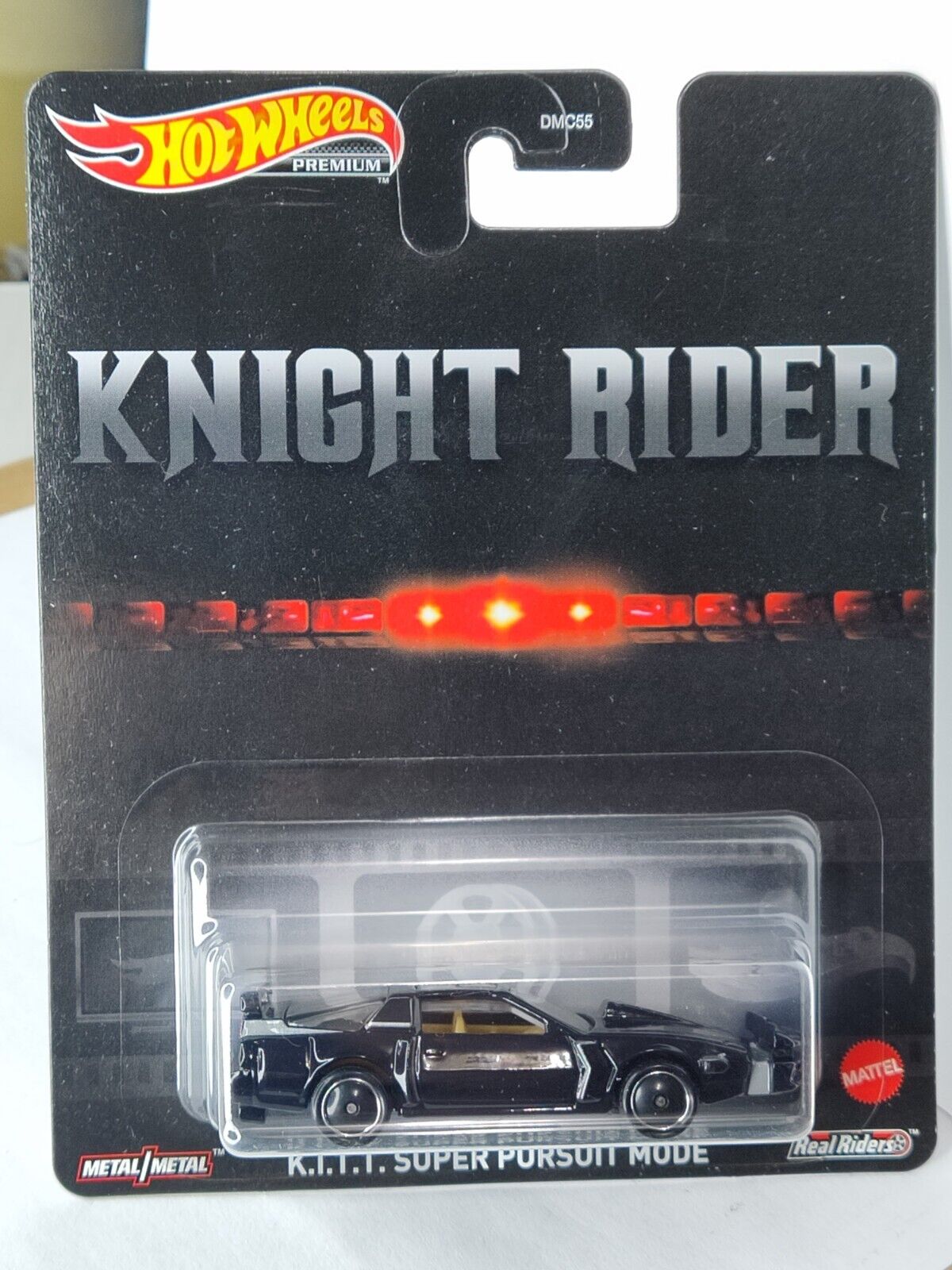 Hot Wheels GJR38  Knight Rider Series KITT Super Pursuit Mode (Loc 40)