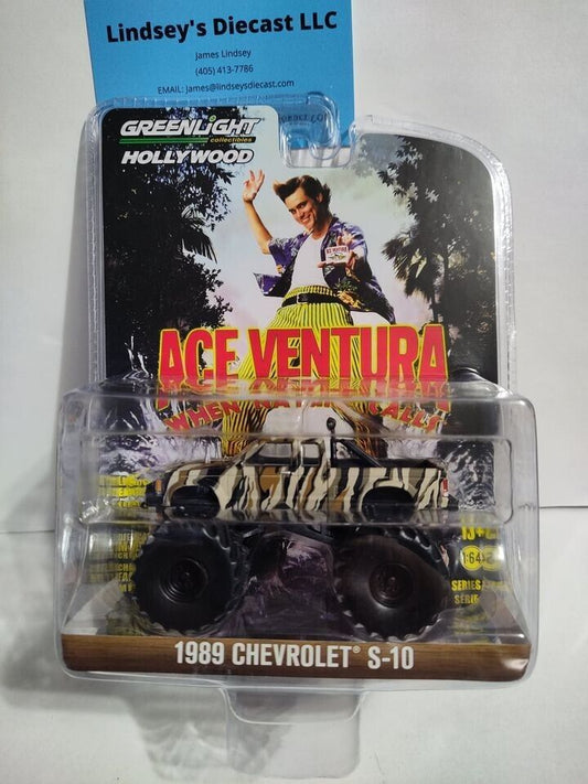 Greenlight Ace Ventura Series 1989 Chevrolet S10  1:64 Scale