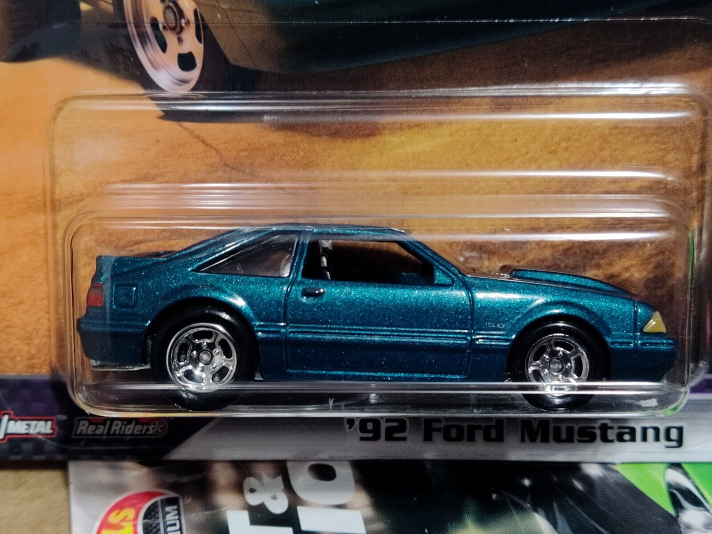 Hot Wheels GRL72 Fast and Furious Series #2  '92 Ford Mustang INDENTATION AT TOP