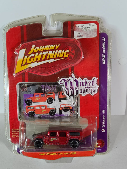 Johnny Lightning Wicked Wagons Series '00 Hummer H1  PACKAGE HAS SCRATCHES ALL O