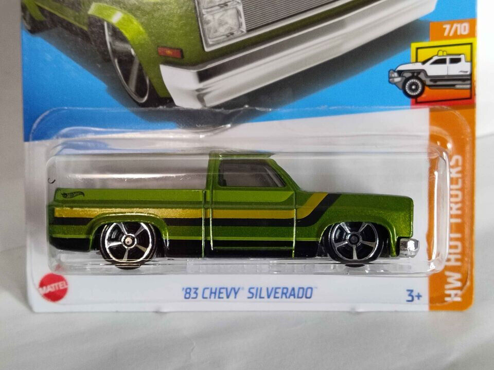 Hot Wheels #114 Hot Trucks Series #7 '83 Chevy Silverado BLISTER WRINKLED