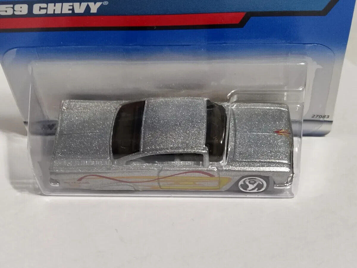 Hot Wheels 2000 #116 '59 Impala CORNER BENT/SMALL DENTS/CRACKS ON SIDES (Box-C)