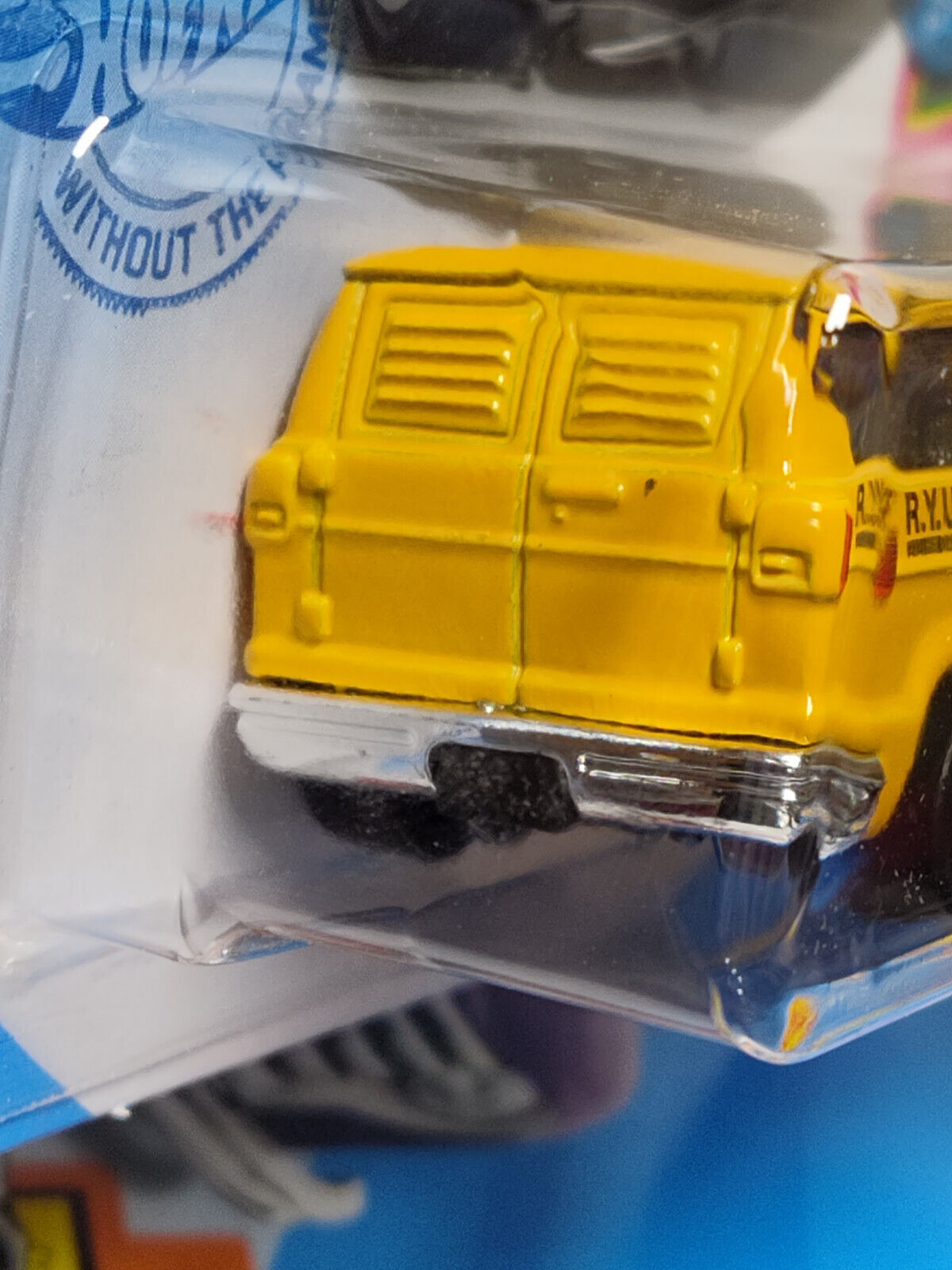 Hot Wheels #050 Mainline Drift Series #2 Dodge Van Yellow PEGHOOK BENT