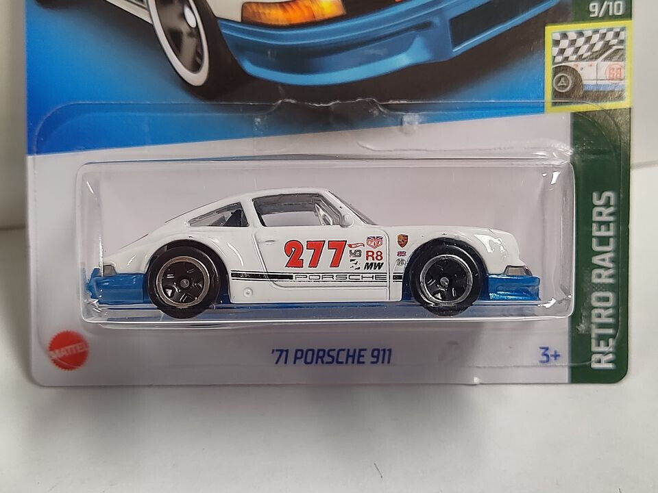 Hot Wheels #126 Retro Racers Series #9 '71 Porsche 911 (Loc H)