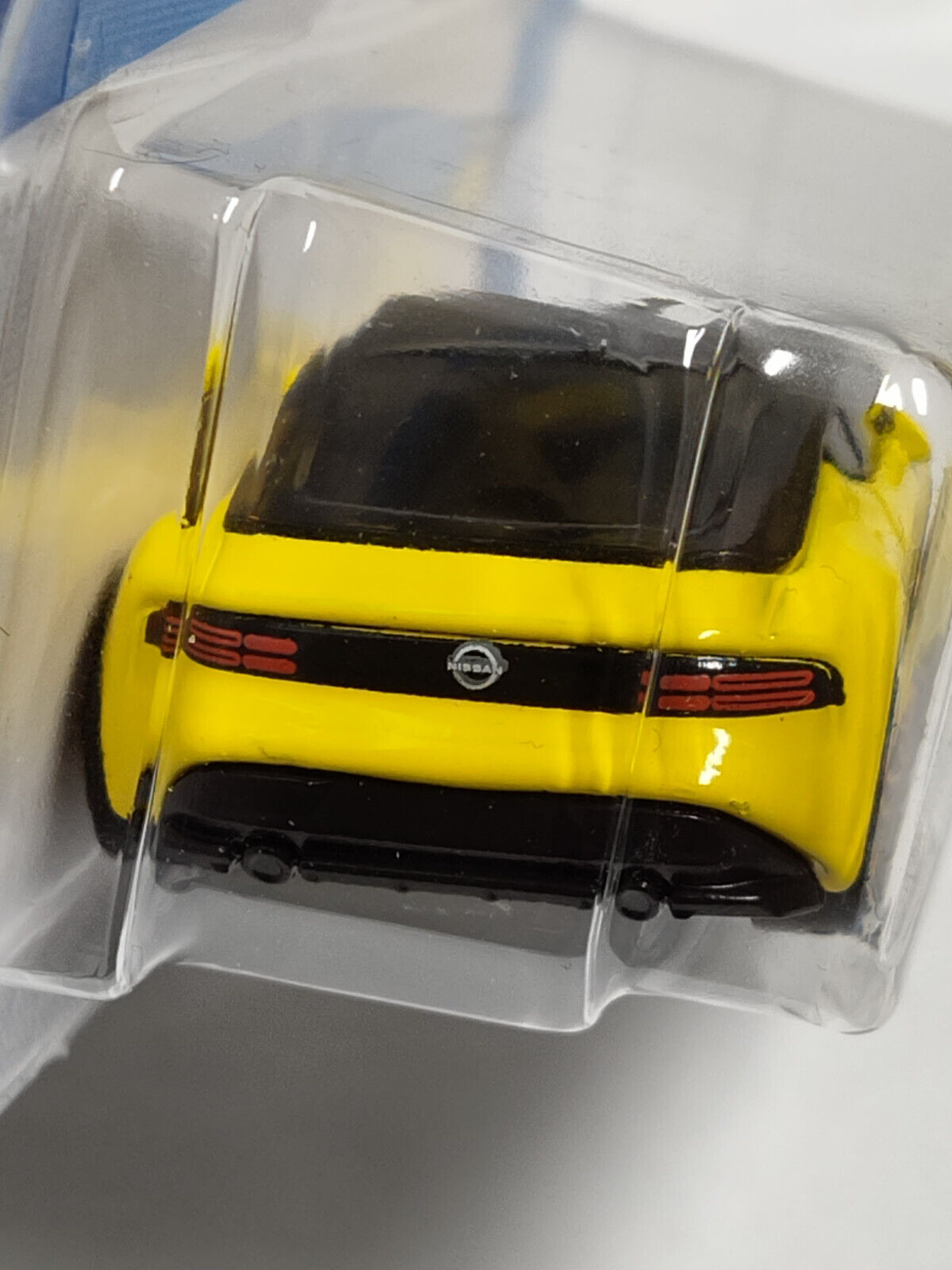 Hot Wheels #124 Factory Fresh Series #5 Nissan Z PROTO Yellow