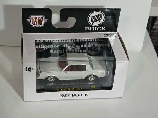 M2 Machines BUICK Series 1987 Buick Regal Limited White 1:64 Scale