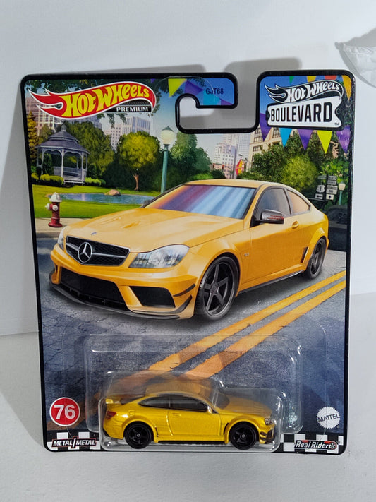 Hot Wheels HKF23 Boulevard Series #76 AMG Coupe Black Series (Box 72)