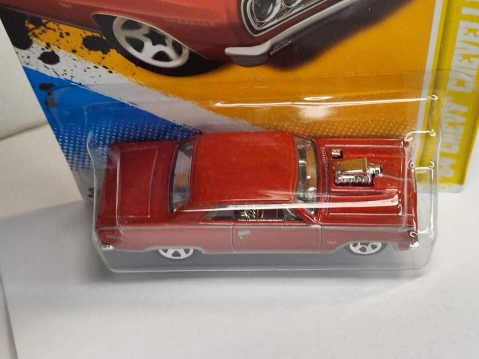 Hot Wheels 2012 New Models Series #2 '64 Chevy Chevelle SS CARD ROUGH (Loc C)