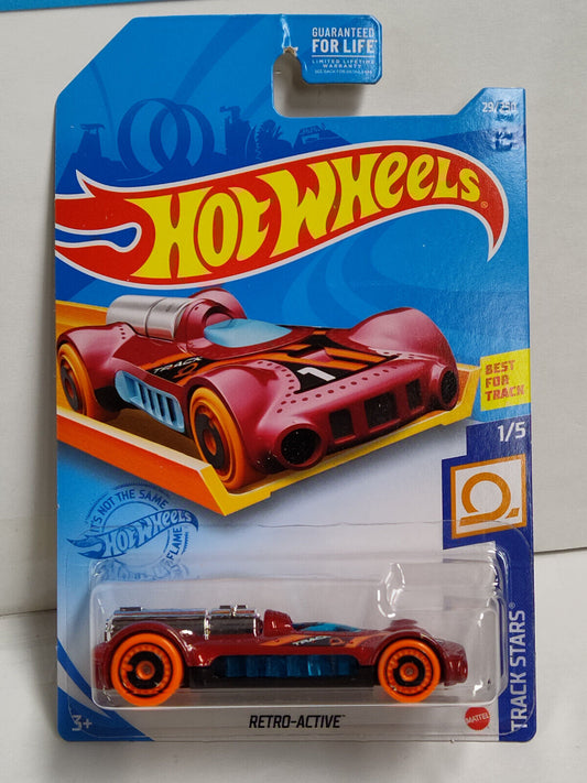 Hot Wheels #029 Mainline Track Stars Series #1 Retro-Active PEGHOOK BENT/CREASED