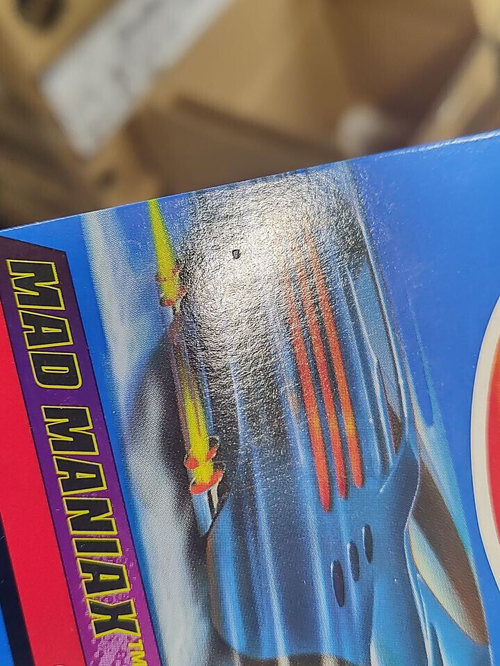 Hot Wheels 2000 #018 Mad Maniax Series #2 Camaro Z28 (Loc-A)