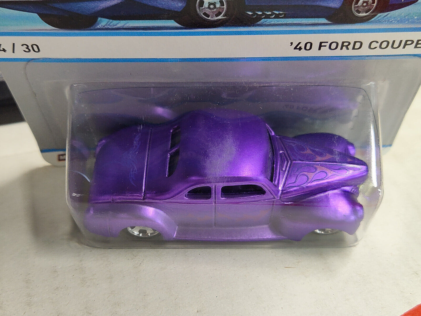 Hot Wheels #Y9427 Cool Classics #4 '40 Ford Coupe BLISTER WRINKLED/PRICE S(Lc X)