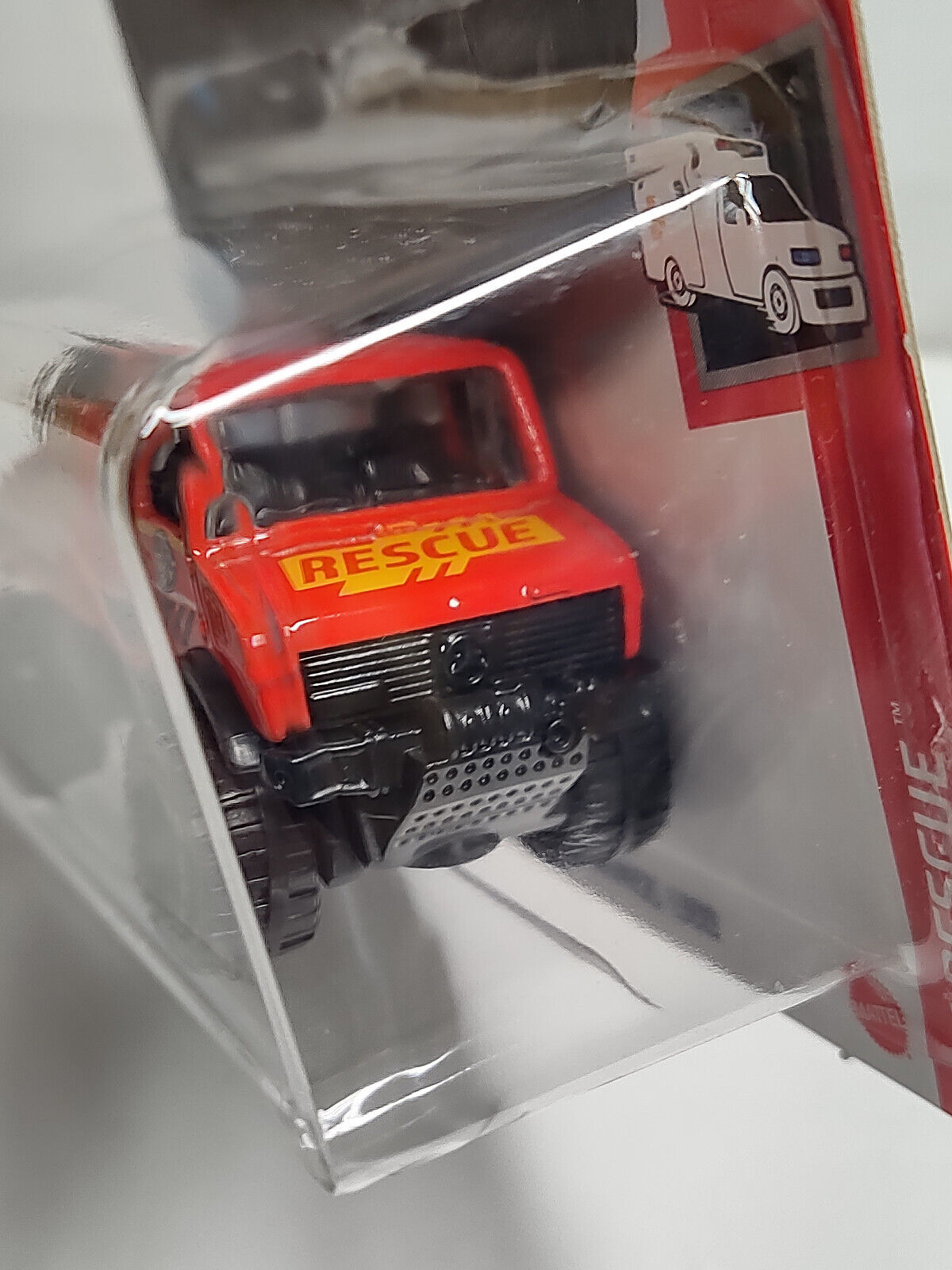 Hot Wheels #188 Mainline Rescue Series #1 Mercedes Benz Unimog 1300 Red