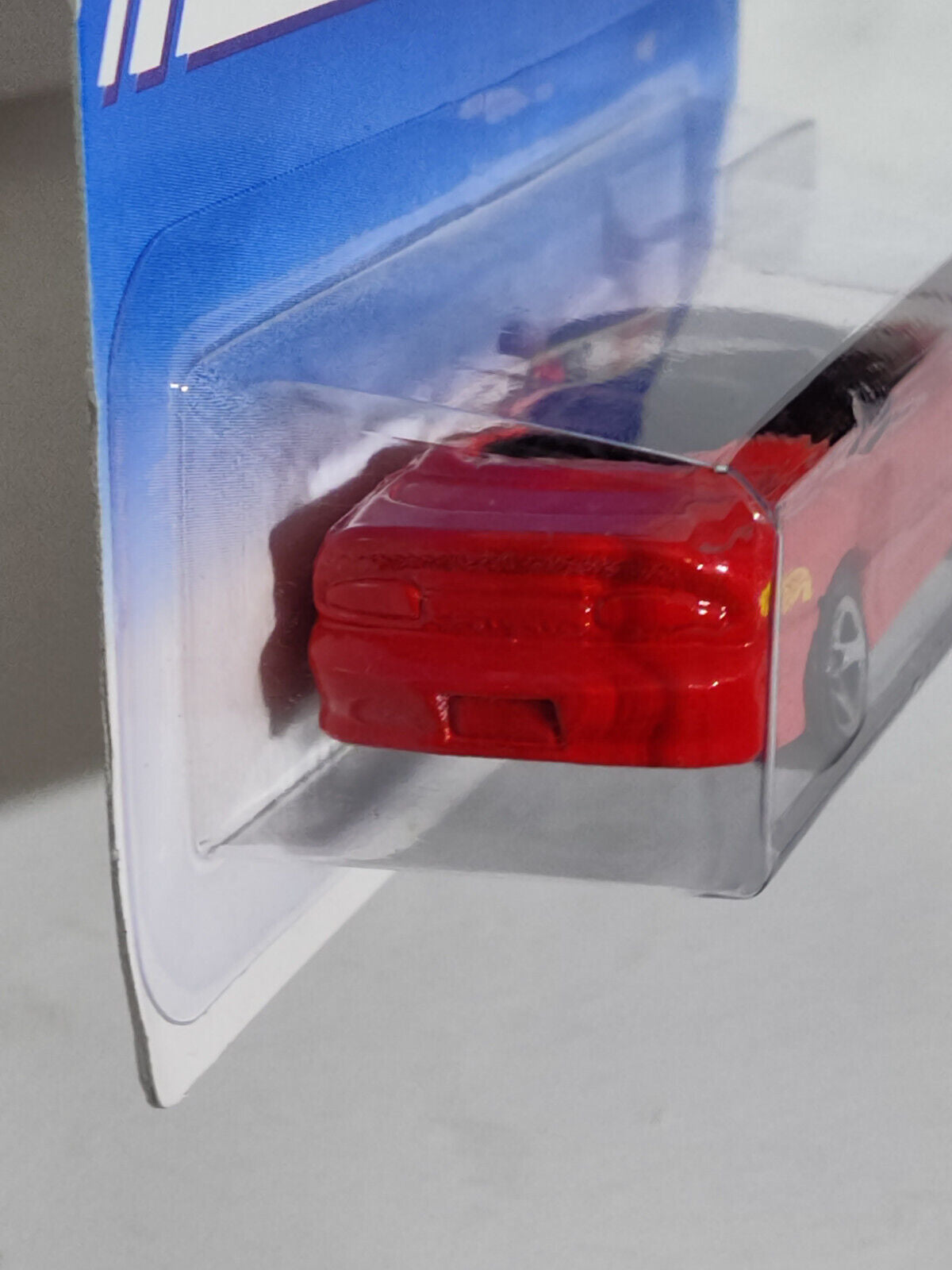 Hot Wheels 1995 Model Series #8 Camaro Convertible (Loc X)