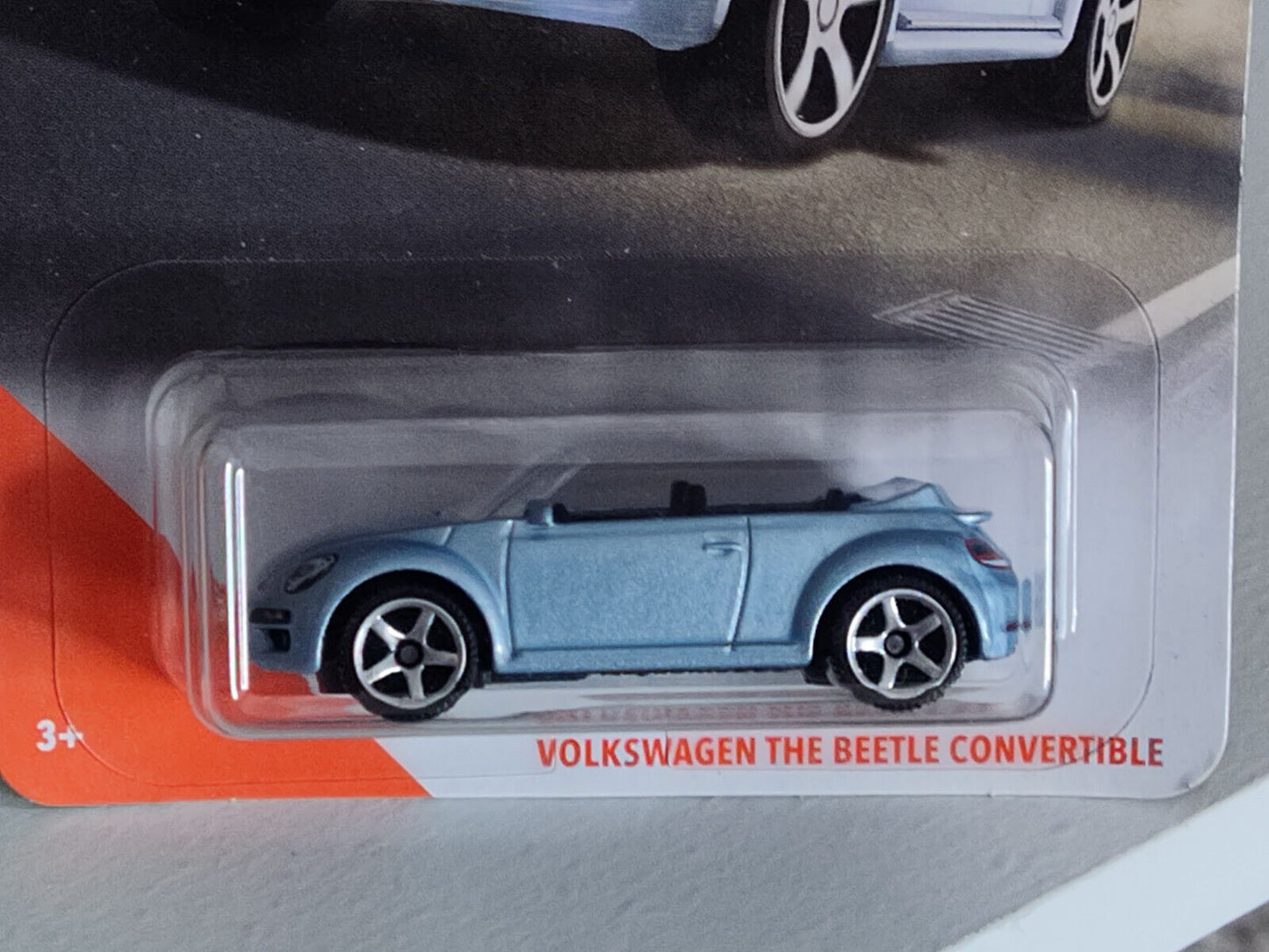 Matchbox #002 Volkswagen The Beetle Convertible  (Loc L)