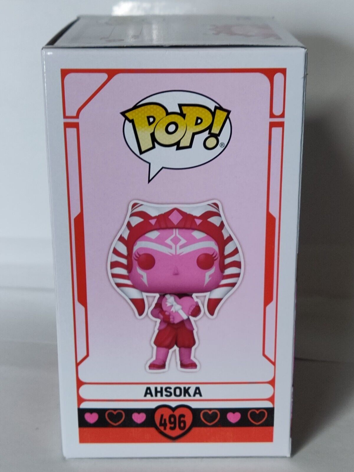 Funko Pop Valentine Edition Star Wars #496  Ahsoka Bent corner