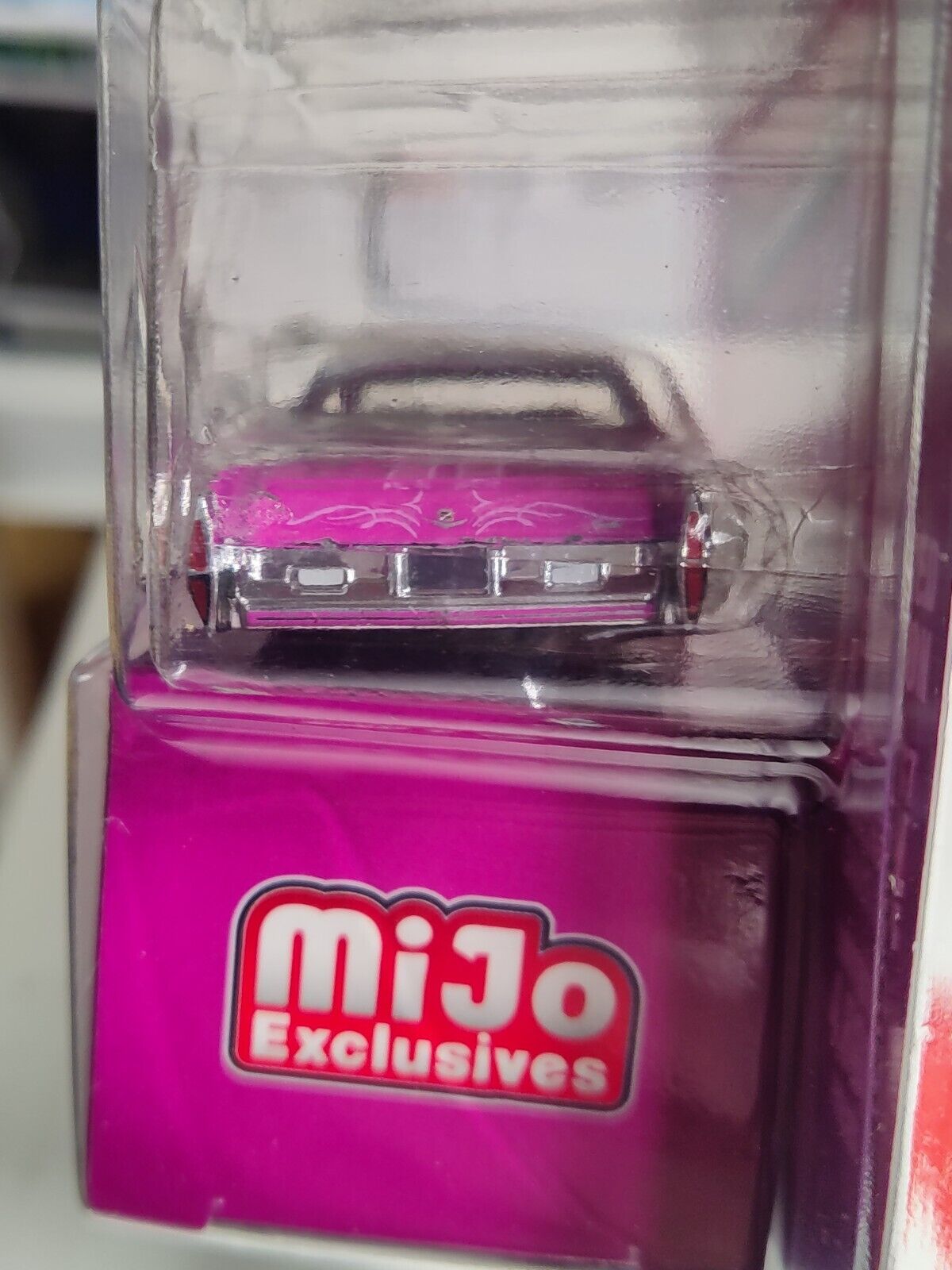 Greenlight MiJo Exclusives LOWRIDER Series 1973 Cadillac Coupe DeVille PINK