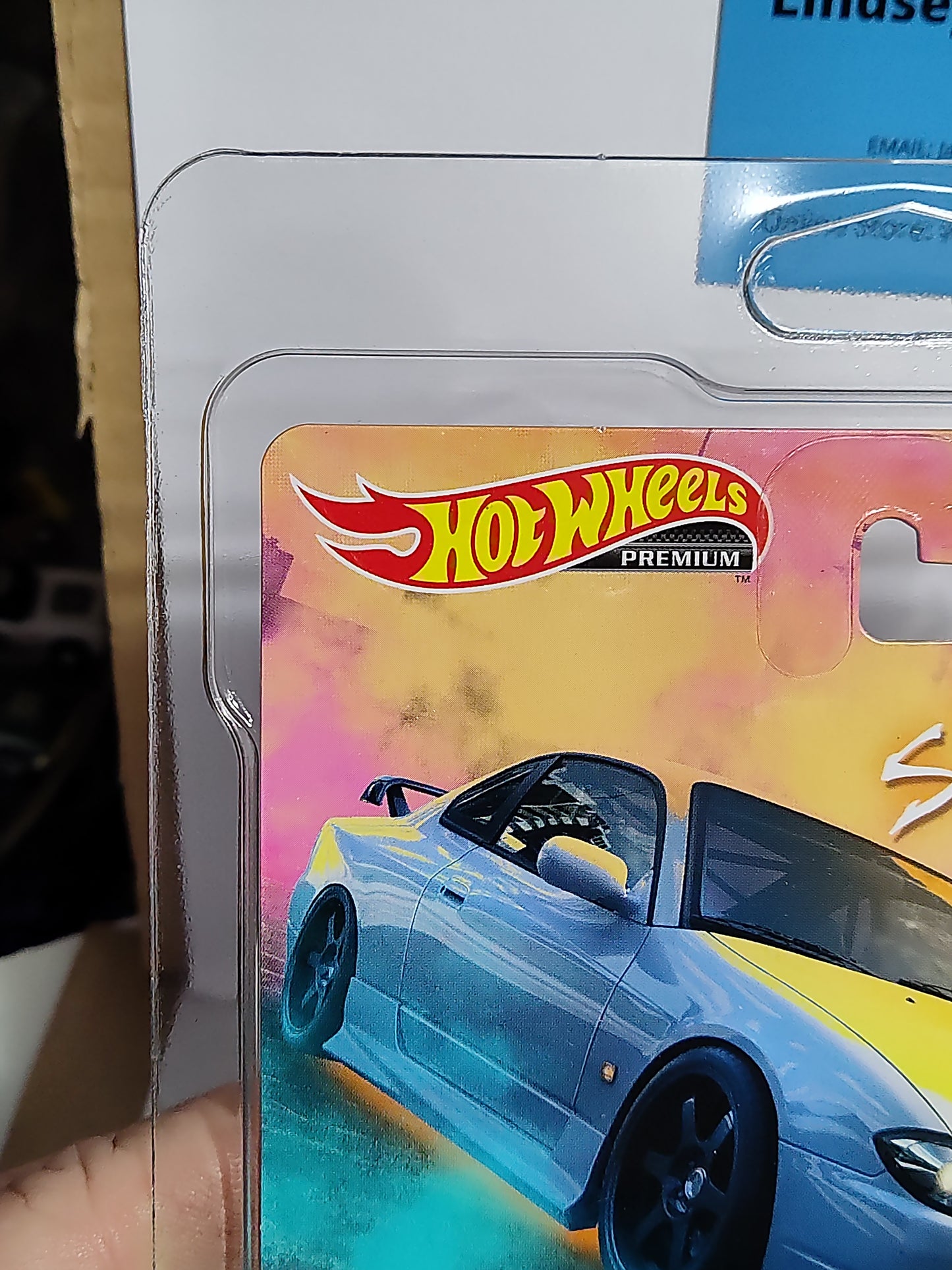 Hot Wheels Premium Protector Case ONLY-CAR IS FOR DEMONSTRATION ONLY-NOT INCLUDED