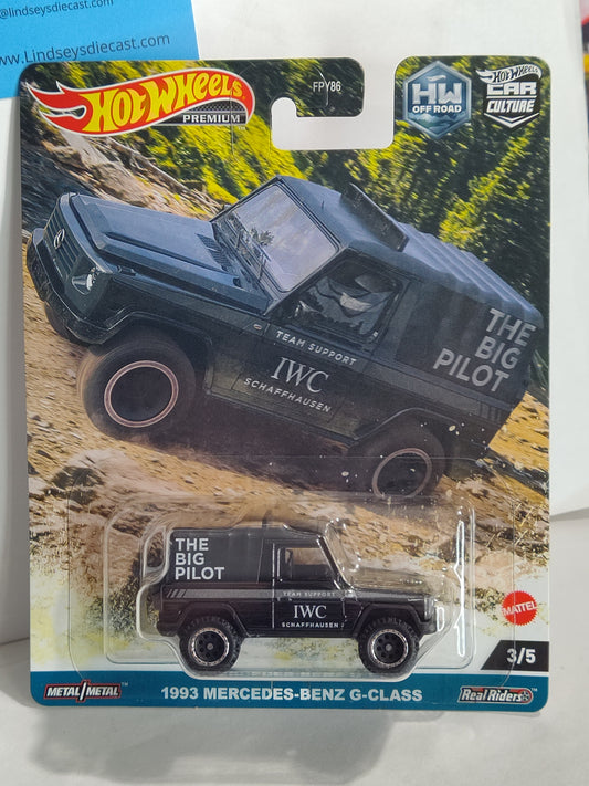 Hot Wheels HKC72 Off-Road Series #3 1993 Mercedes Benz G-Class (Box 93)