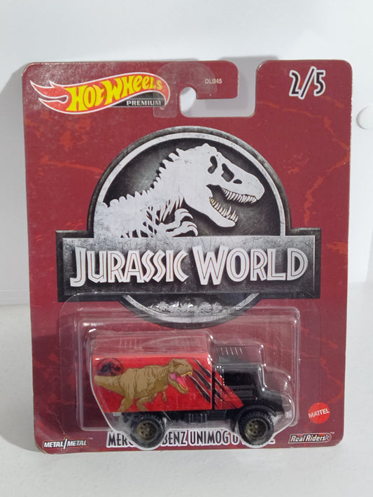 Hot Wheels HCN97 Jurassic World Series #2  Mercedes Benz Unimog U 1300L CORNERS BADLY CREASED (Box 78)